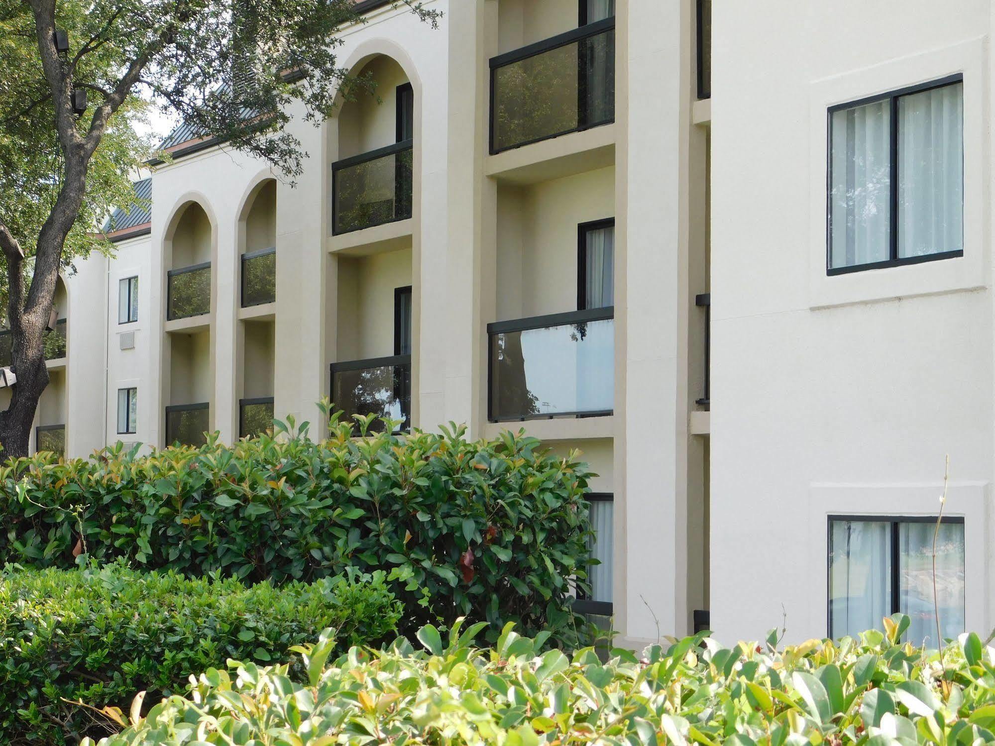 Holiday Inn Irving Las Colinas By Ihg Exteriör bild