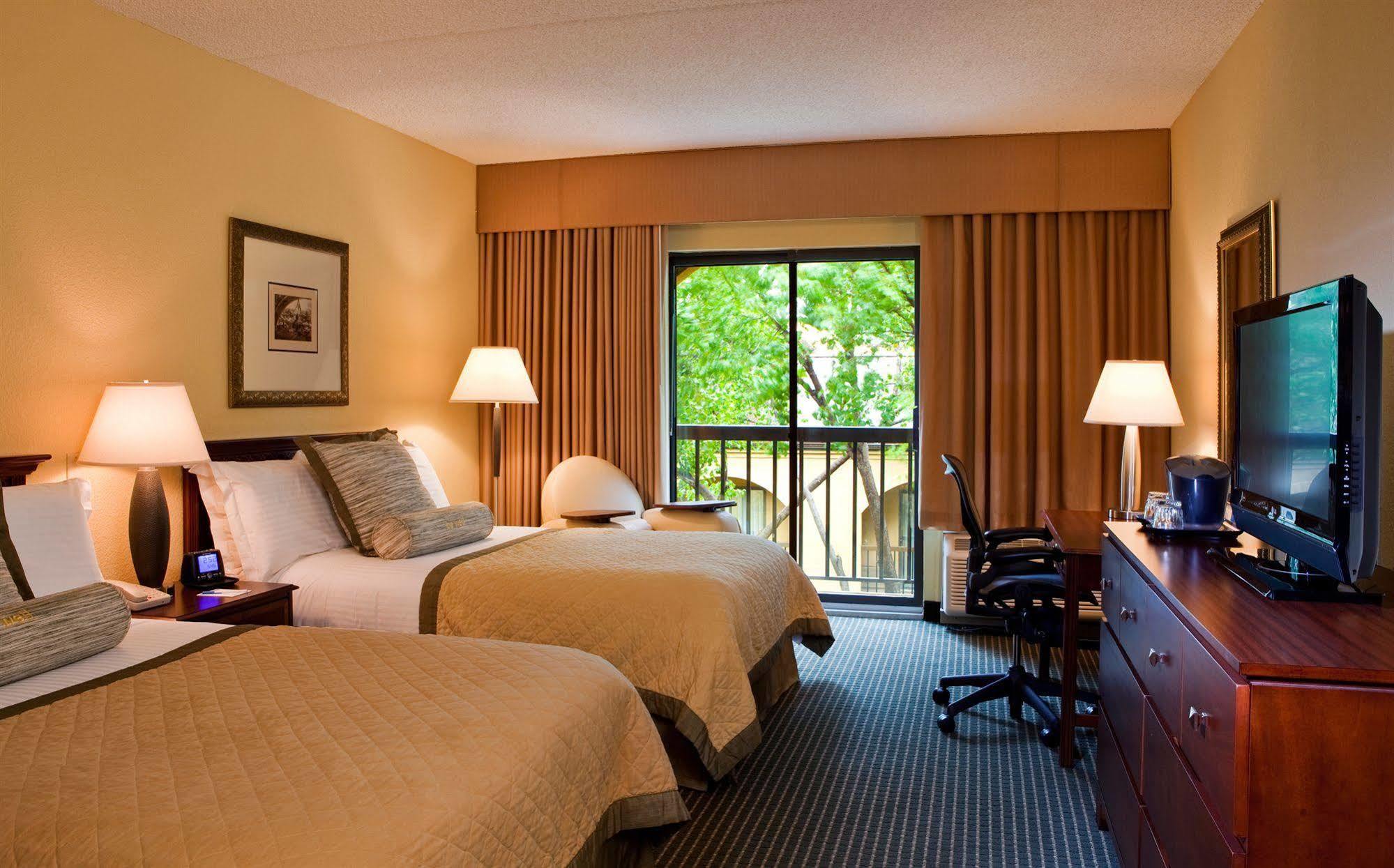 Holiday Inn Irving Las Colinas By Ihg Exteriör bild