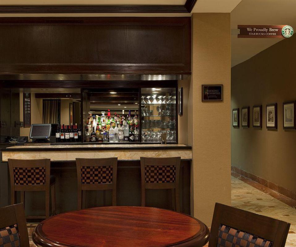 Holiday Inn Irving Las Colinas By Ihg Restaurang bild