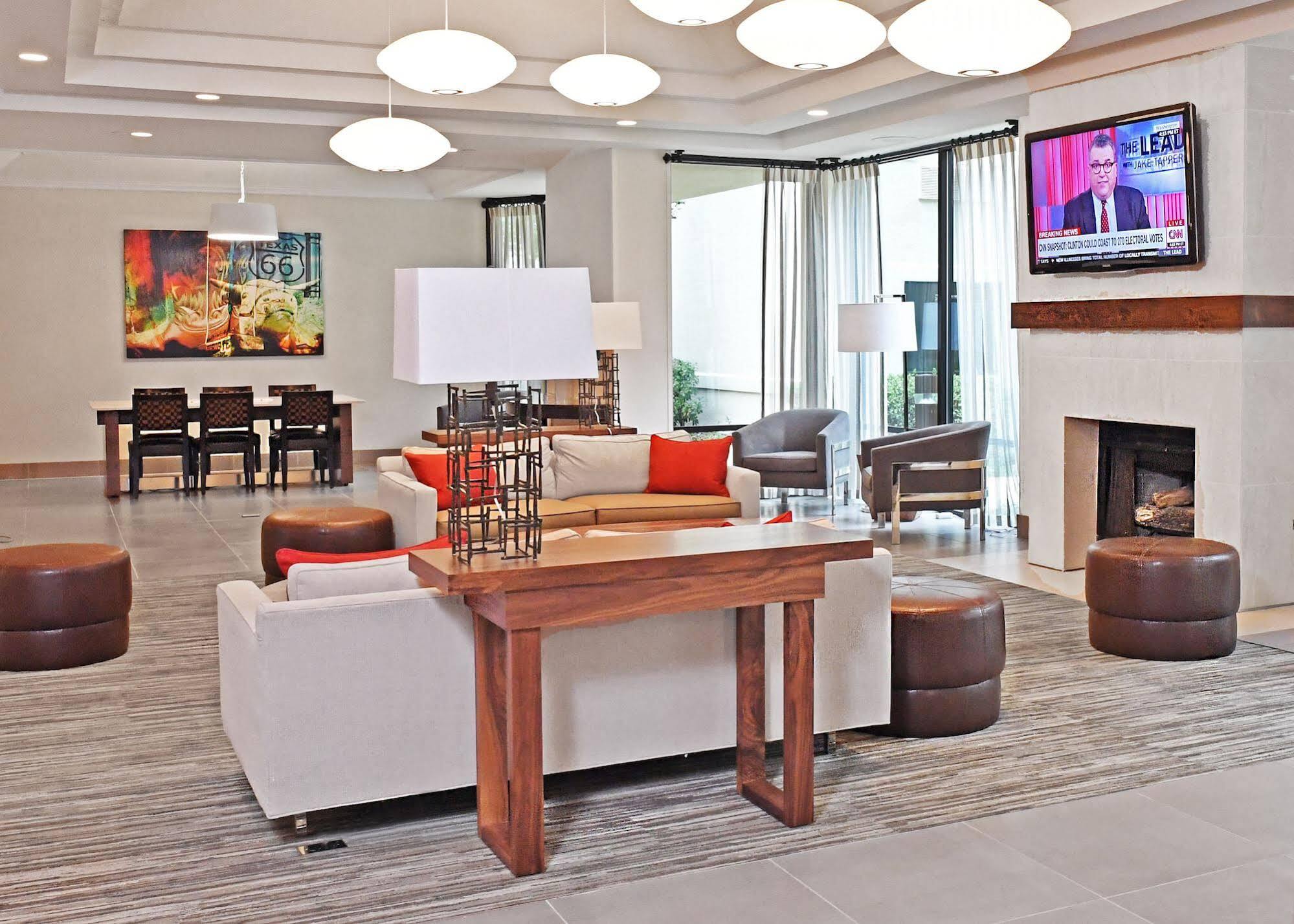 Holiday Inn Irving Las Colinas By Ihg Exteriör bild